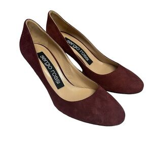 NWT Sergio Rossi Burgundy Suede Round Toe Heels 35 EU